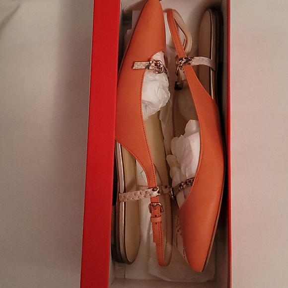 Coach Sandals - Picture 1 of 4